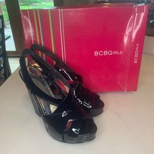 Women’s BCBGirls Crossover Geometric Heels
